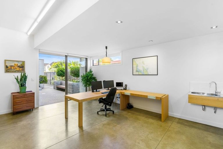 Photo of property in 37 Laurence Street, Manly, Whangaparaoa, 0930