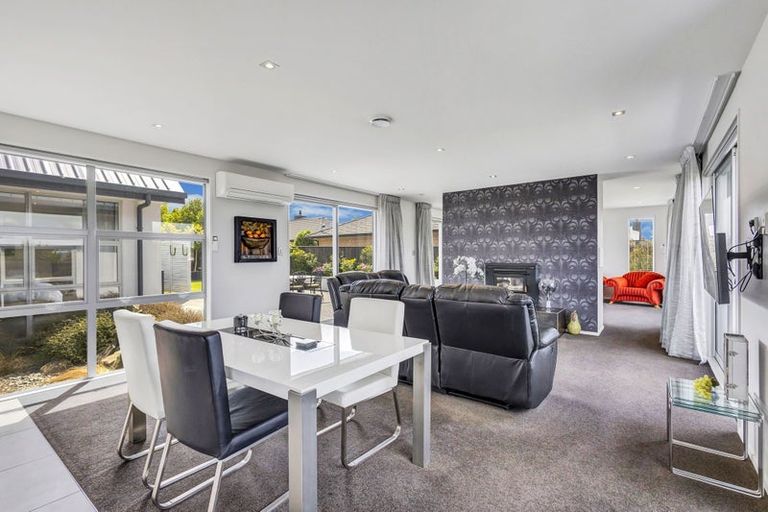 Photo of property in 7 Brinsworth Avenue, West Melton, 7618