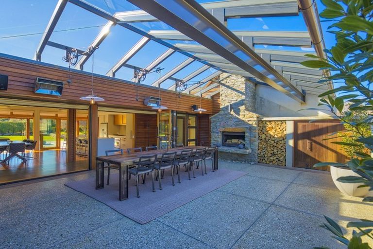 Photo of property in 8 Waimana Place, Wanaka, 9305