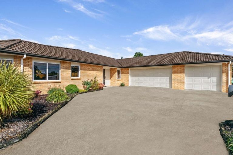 Photo of property in 3 Omana Avenue, Shelly Beach, Helensville, 0874