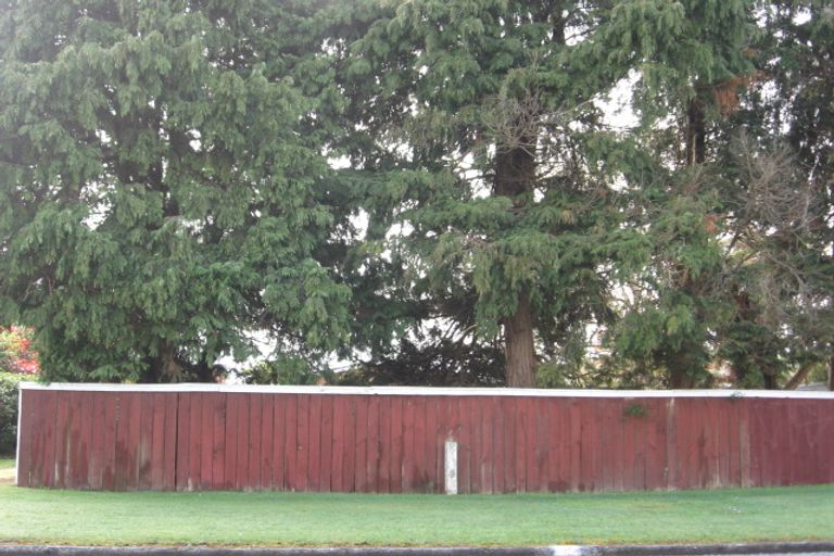 Photo of property in 107 Koutu Road, Kawaha Point, Rotorua, 3010