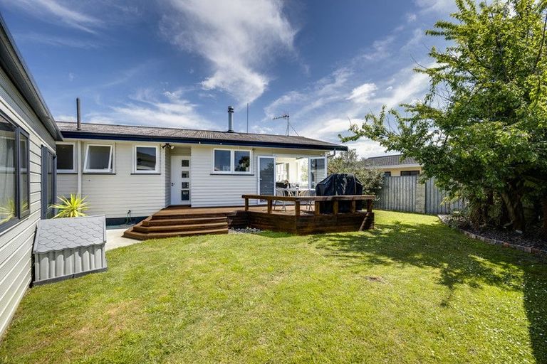 Photo of property in 7 Frickleton Street, Taradale, Napier, 4112