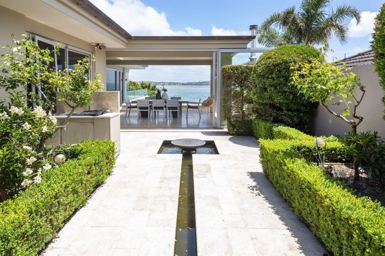 Photo of property in 5 Te Akau Crescent, Bucklands Beach, Auckland, 2012