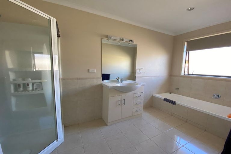 Photo of property in 40 Pompallier Estate Drive, Maunu, Whangarei, 0110