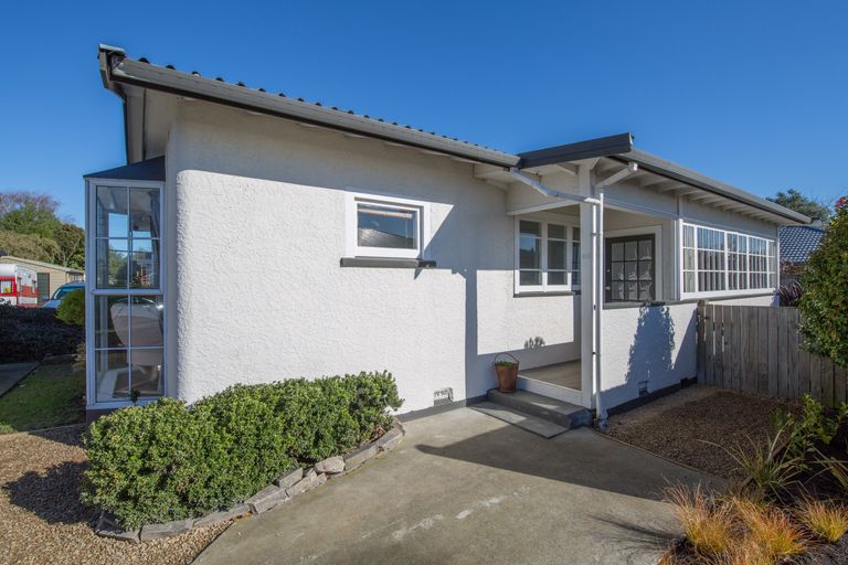 Photo of property in 65 Diamond Avenue, Spreydon, Christchurch, 8024