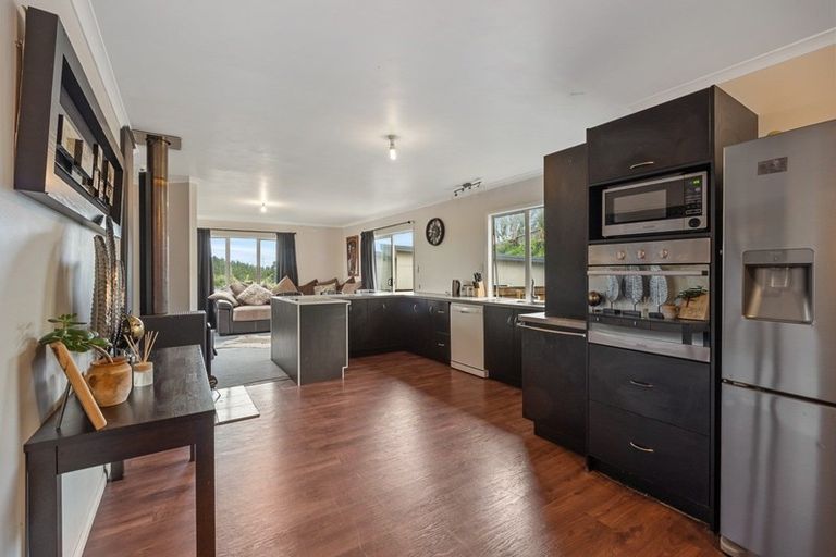 Photo of property in 25a Hobart Drive, Spotswood, New Plymouth, 4310