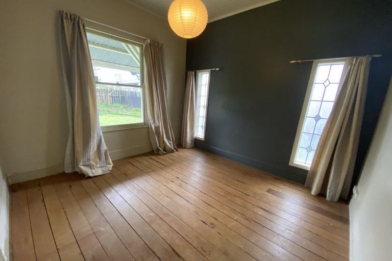 Photo of property in 706a Main Street, Palmerston North, 4414
