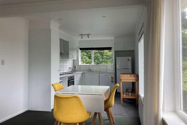 Photo of property in 47 Chartwell Drive, Crofton Downs, Wellington, 6035