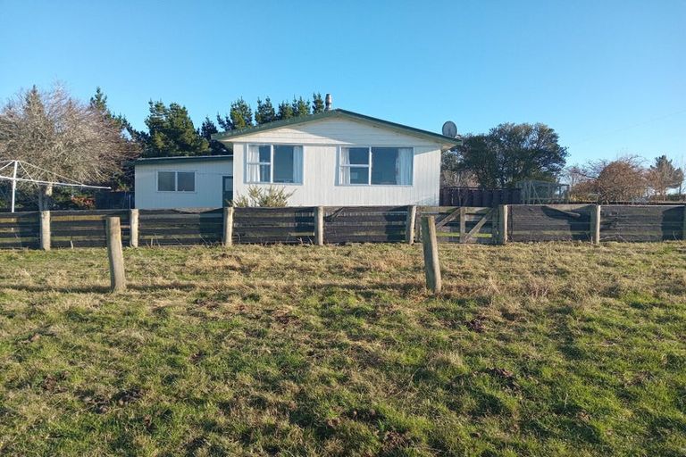 Photo of property in 86 Totara Island Road, Clifton, Balclutha, 9273