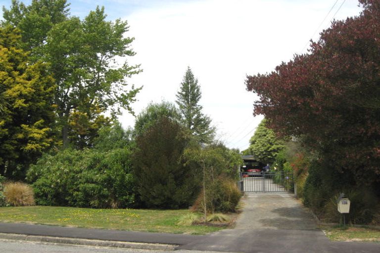 Photo of property in 136 Mcfaddens Road, St Albans, Christchurch, 8052
