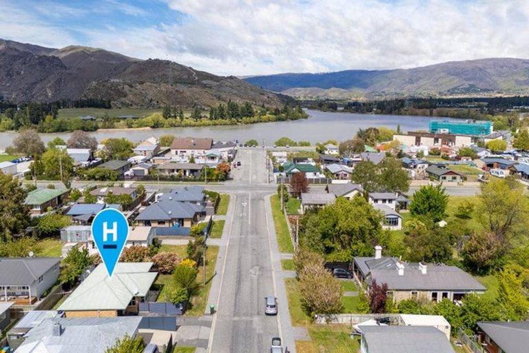 Photo of property in 50 Achil Street, Cromwell, 9310