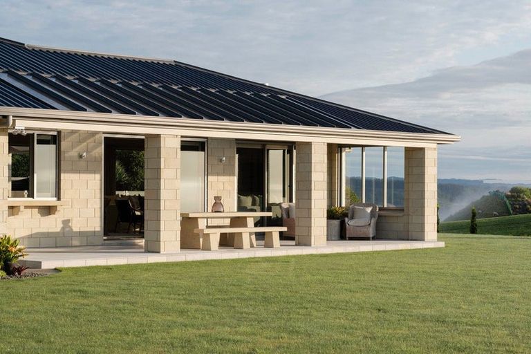 Photo of property in 185 Eskridge Drive, Eskdale, Napier, 4182