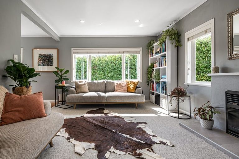 Photo of property in 30 Saint Leonards Road, Devonport, Auckland, 0624