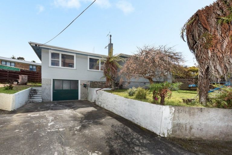 Photo of property in 5b Lynwood Place, Brookfield, Tauranga, 3110