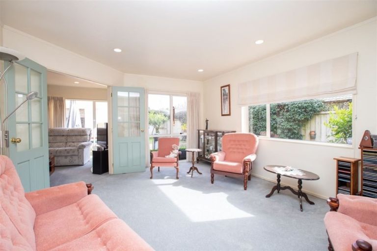 Photo of property in 21 Moreland Avenue, Pukete, Hamilton, 3200