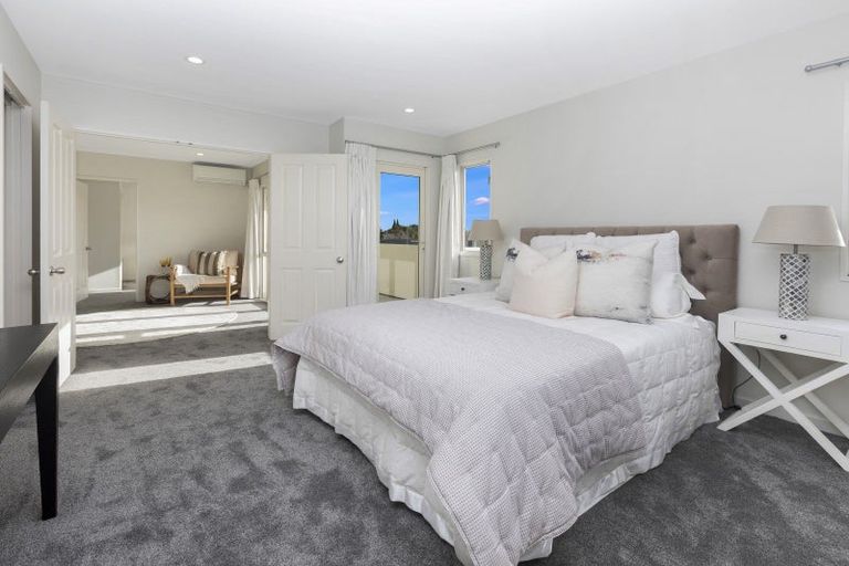 Photo of property in 230a Lake Terrace Road, Shirley, Christchurch, 8061