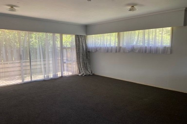 Photo of property in 77a Russell Road, Manurewa, Auckland, 2102