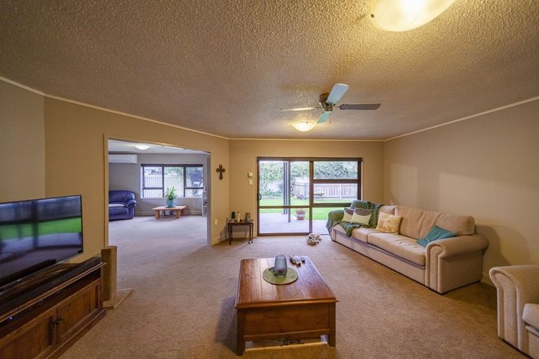 Photo of property in 375 Westminster Avenue, Tamatea, Napier, 4112
