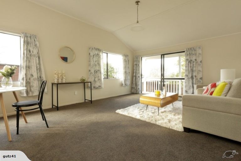 Photo of property in 5/10 Glen Road, Ranui, Auckland, 0612