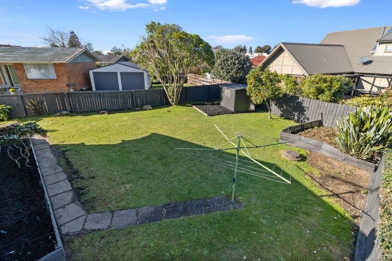 Photo of property in 23 Kowhai Street, Hamilton Lake, Hamilton, 3204