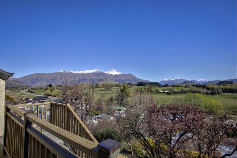 Photo of property in 65 Cotter Avenue, Arrowtown, 9302