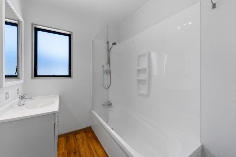 Photo of property in 2/89 Arthur Crescent, Hilltop, Taupo, 3330