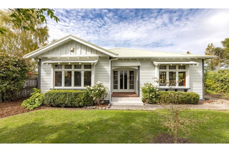 Photo of property in 120 Warrington Street, Mairehau, Christchurch, 8013