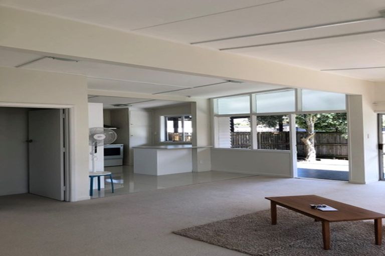 Photo of property in 15 Bronwyn Street, Mairehau, Christchurch, 8052