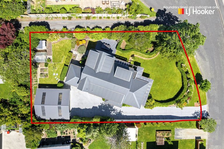 Photo of property in 1 Jaffray Drive, East Taieri, Mosgiel, 9024