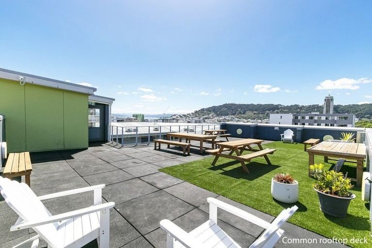 Photo of property in Urbane Apartments, 27/29 Webb Street, Mount Cook, Wellington, 6011