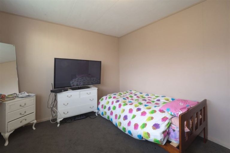 Photo of property in 11 Graham Street, Tinwald, Ashburton, 7700