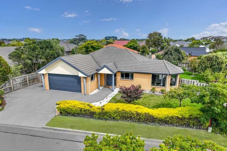 Photo of property in 6 Joe Burns Place, Wigram, Christchurch, 8042