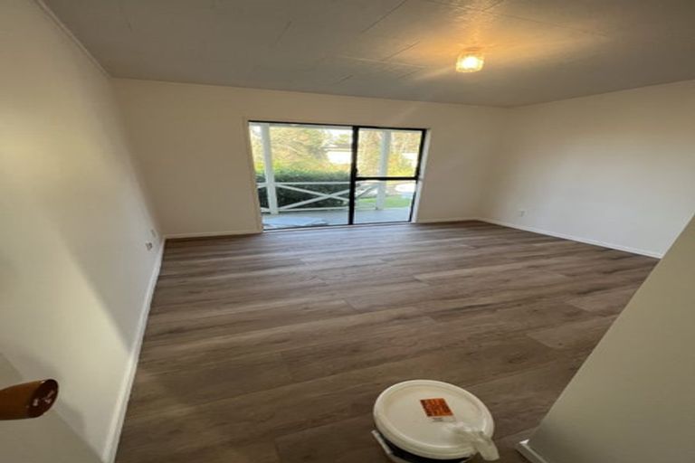 Photo of property in 13 Cottam Grove, Northcross, Auckland, 0632