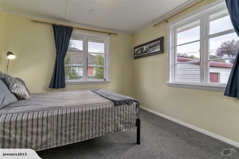 Photo of property in 35 Attlee Crescent, Bryndwr, Christchurch, 8053