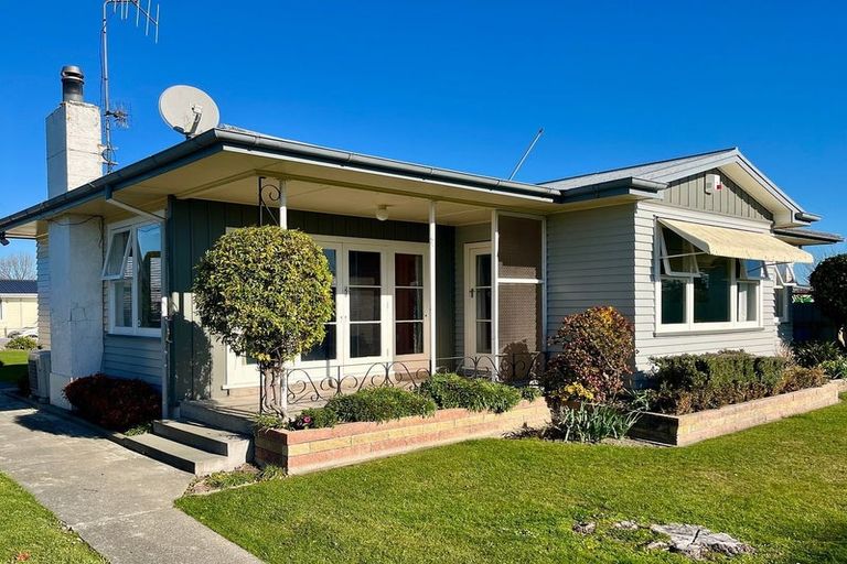 Photo of property in 208 Lumsden Road, Akina, Hastings, 4122