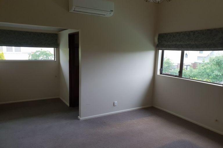 Photo of property in 21 Wadeley Road, Ilam, Christchurch, 8041