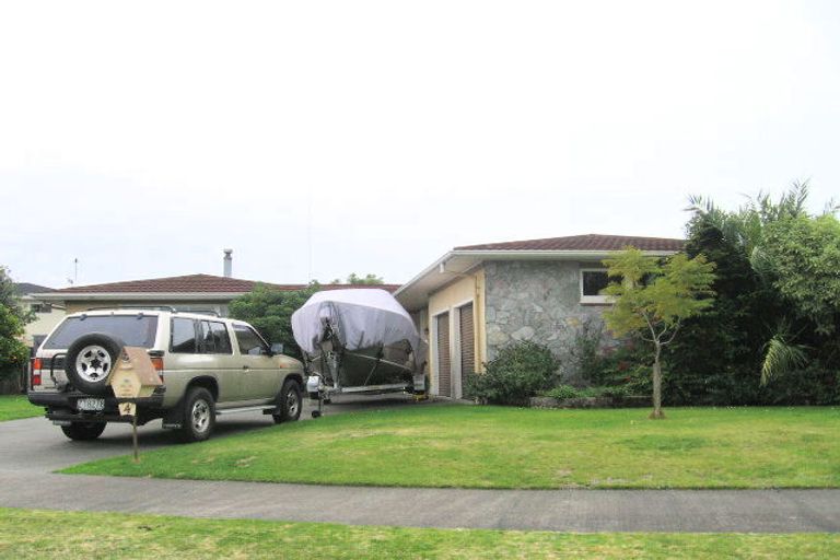 Photo of property in 4 Judson Place, Taradale, Napier, 4112