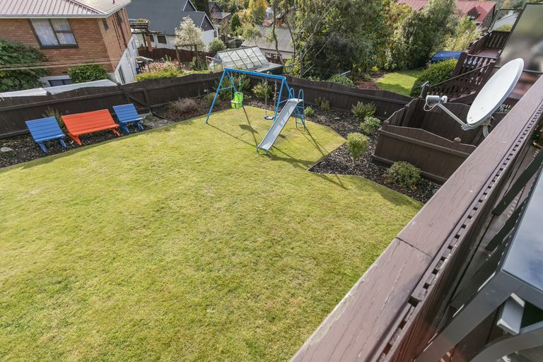 Photo of property in 9 Colquhoun Street, Glenross, Dunedin, 9011