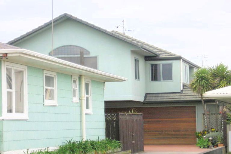 Photo of property in 10b Hart Street, Mount Maunganui, 3116