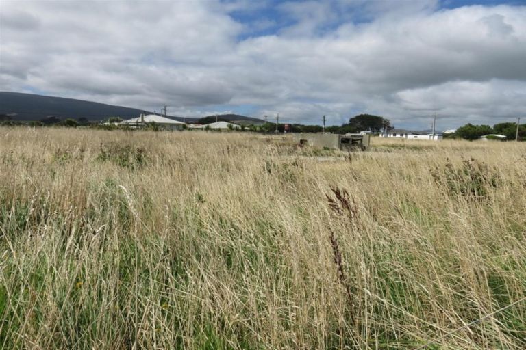 Photo of property in 30 Surrey Street, Orepuki, Riverton, 9881