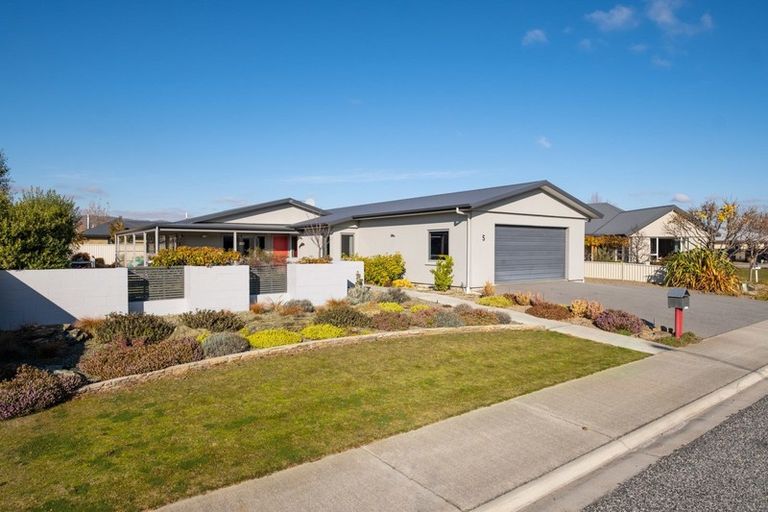 Photo of property in 5 Briar Crescent, Alexandra, 9320