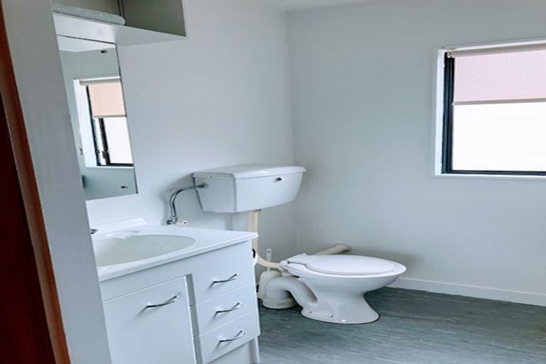 Photo of property in 34 Mcbain Grove, Avalon, Lower Hutt, 5011