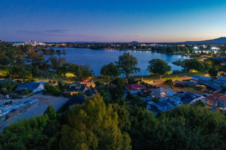 Photo of property in 102 Lake Road, Frankton, Hamilton, 3204