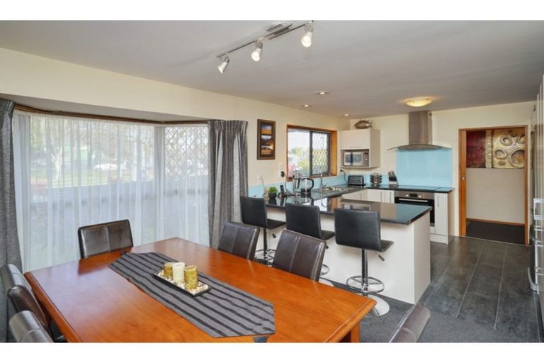 Photo of property in 46 Leacroft Street, Bishopdale, Christchurch, 8053