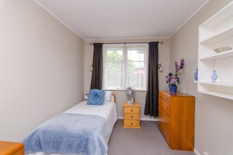 Photo of property in 10 Solway Street, Solway, Masterton, 5810
