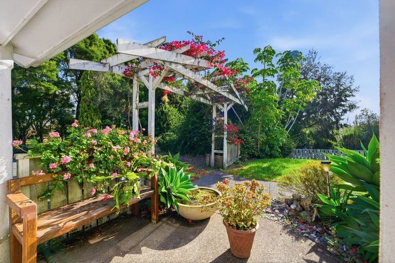 Photo of property in 65 Lascelles Drive, Dairy Flat, Albany, 0794