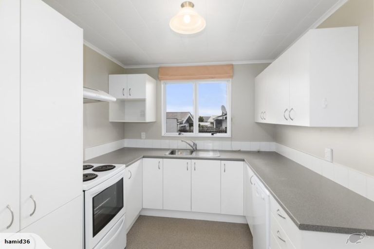 Photo of property in 172 Major Drive, Kelson, Lower Hutt, 5010