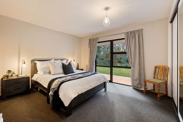 Photo of property in 27b Montclare Avenue, Ilam, Christchurch, 8041