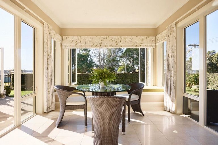 Photo of property in 1 Edgecumbe Road, Tauranga, 3110