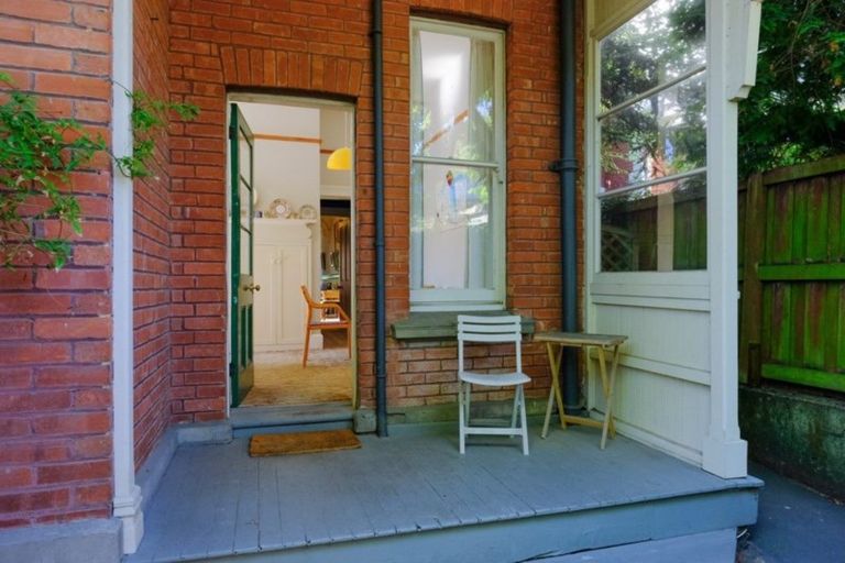 Photo of property in 62 Royal Terrace, Dunedin Central, Dunedin, 9016